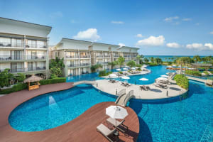 Le Meridien Khao Lak Resort & Spa