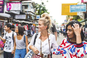 Bangkok Friends shopping in Bangkok