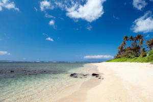 Molokai Kumimi Beach