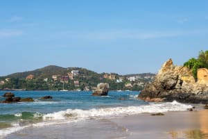 Ixtapa & Zihuatanejo La Ropa Beach