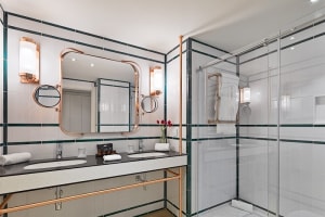 H10 Cubik Bathroom