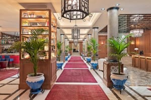 H10 Villa de la Reina Lobby