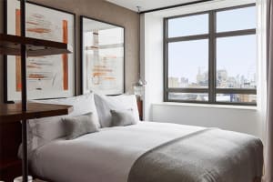 Hotel Indigo London - 1 Leicester Square Guest Room