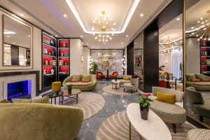 H10 Palazzo Galla Lobby