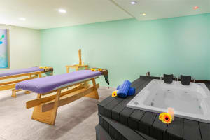 Four Points by Sheraton Medellin Spa