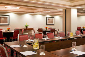Four Points by Sheraton French Quarter Meeting Room