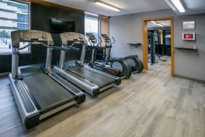 Aloft Bogota Airport gym1