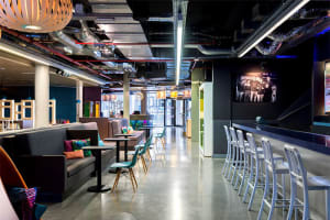 Aloft Brussels Schuman Bar