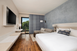 AC Hotel by Marriott Maui Wailea King Room Guest