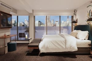 Aiden by Best Western @ Darling Harbour Guestroom