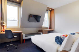 Aloft Munich Room