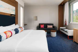 Aloft Munich Suite