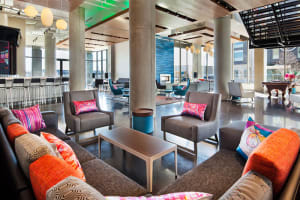 Aloft Boston Seaport District Lounge