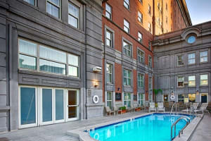 Astor Crowne Plaza New Orleans French Quarter Pool