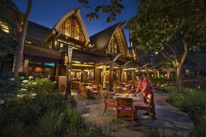 Aulani, A Disney Resort & Spa Aulani Dining area at night