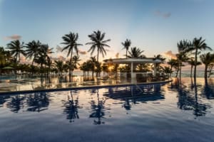 The Fives Beach Hotel & Residences Infinity Pool