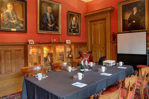 Ten Hill Place, WorldHotels Distinctive Meeting Room