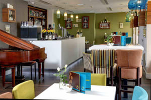 Ten Hill Place, WorldHotels Distinctive Wine Bar