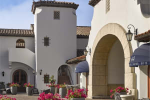 The Ritz-Carlton Bacara, Santa Barbara Courtyard