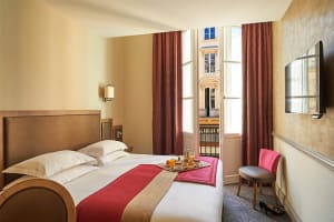 Best Western Premier Hotel Bayonne Etche Ona-Borde Room