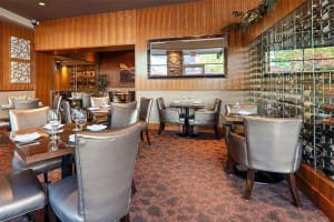 Best Western Plus Chateau Granville Hotel & Suites & Conference Center Dining
