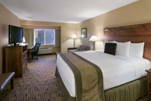 Best Western Plus Columbia River Inn Guest Room
