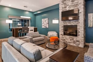 Best Western Crater Lake Highway White City/Medford Lobby