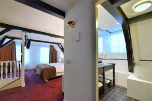 Best Western Dam Square Inn Room