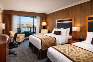 Best Western Plus Inner Harbour Room