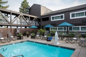 Best Western Plus Inn at the Vines Swimming Pool