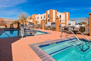 Best Western Joshua Tree Hotel & Suites Swimming Pool