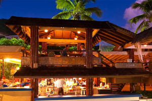 Bolongo Bay Beach Resort Dining