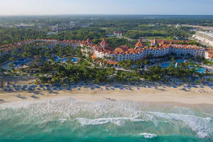 Occidental Caribe Property