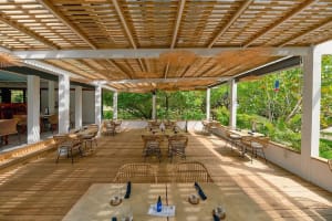 Barefoot Cay Boutique Resort & Marina