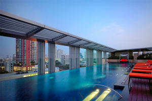 Bangkok Marriott Hotel Sukhumvit Pool