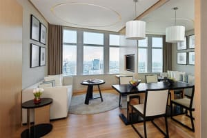 Bangkok Marriott Hotel Sukhumvit Guest Suite