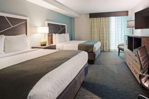 Best Western Plus Daytona Inn Seabreeze Oceanfront Queen Room