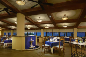 Occidental Tucancun Dining