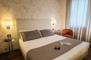 Best Western Hotel City Queen Room