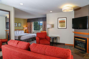 Best Western Rocky Mountain Lodge Suite