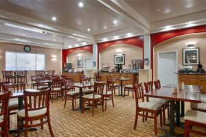 Best Western Plus Yosemite Way Station Motel Dining