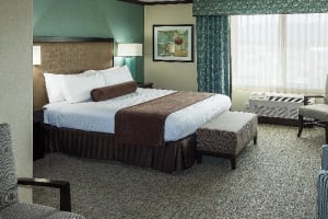 Crowne Plaza Anchorage-Midtown
