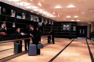 Crowne Plaza Dublin Airport Lobby