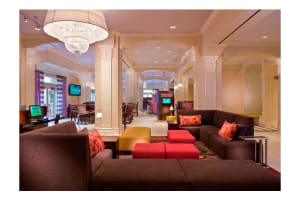 Courtyard New Orleans French Quarter/Iberville Lobby