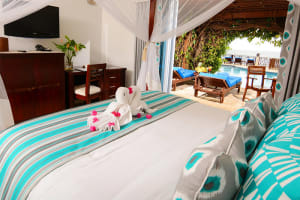 Calabash Cove Resort & Spa Suite