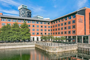 Crowne Plaza Liverpool City Centre Hotel Exterior