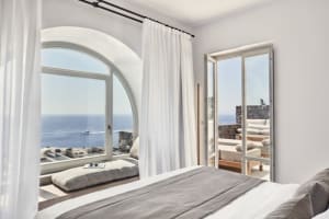 Canaves Epitome Guestroom