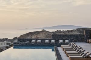 Canaves Epitome Pool