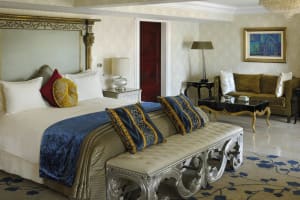 Cairo Marriott Hotel & Omar Khayyam Casino Suite
