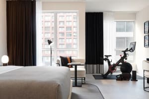Canopy by Hilton Toronto Yorkville peloton room